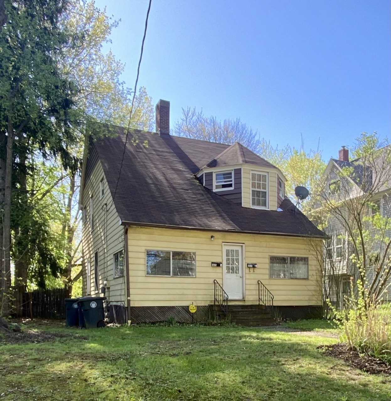 Property main image