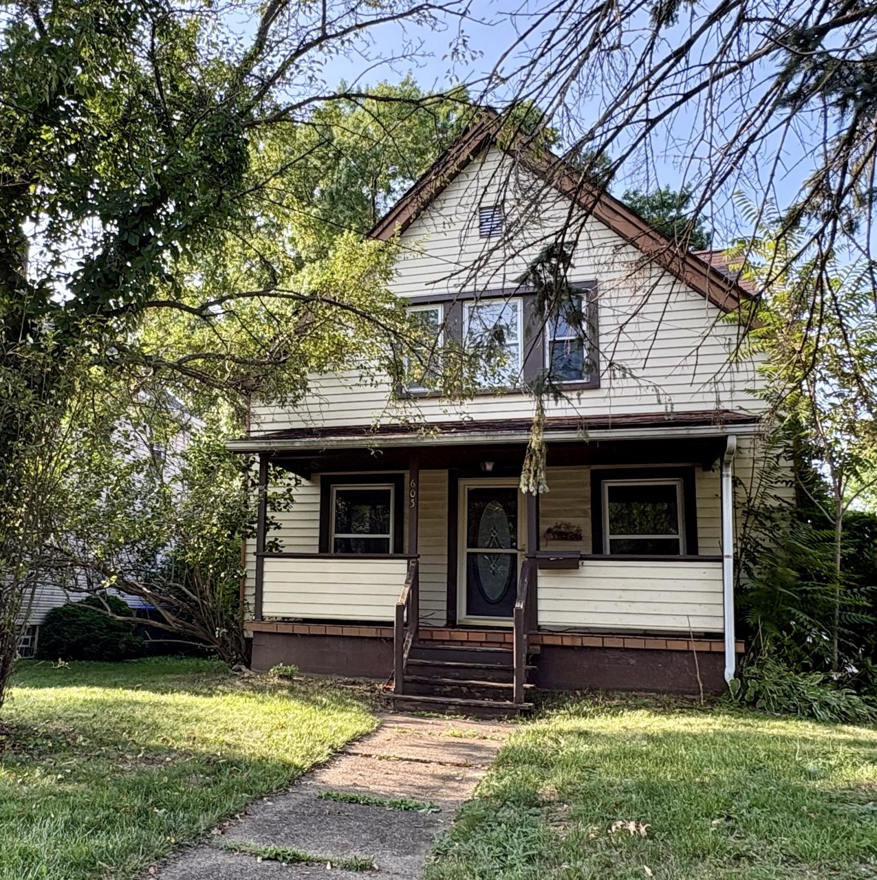 Property main image