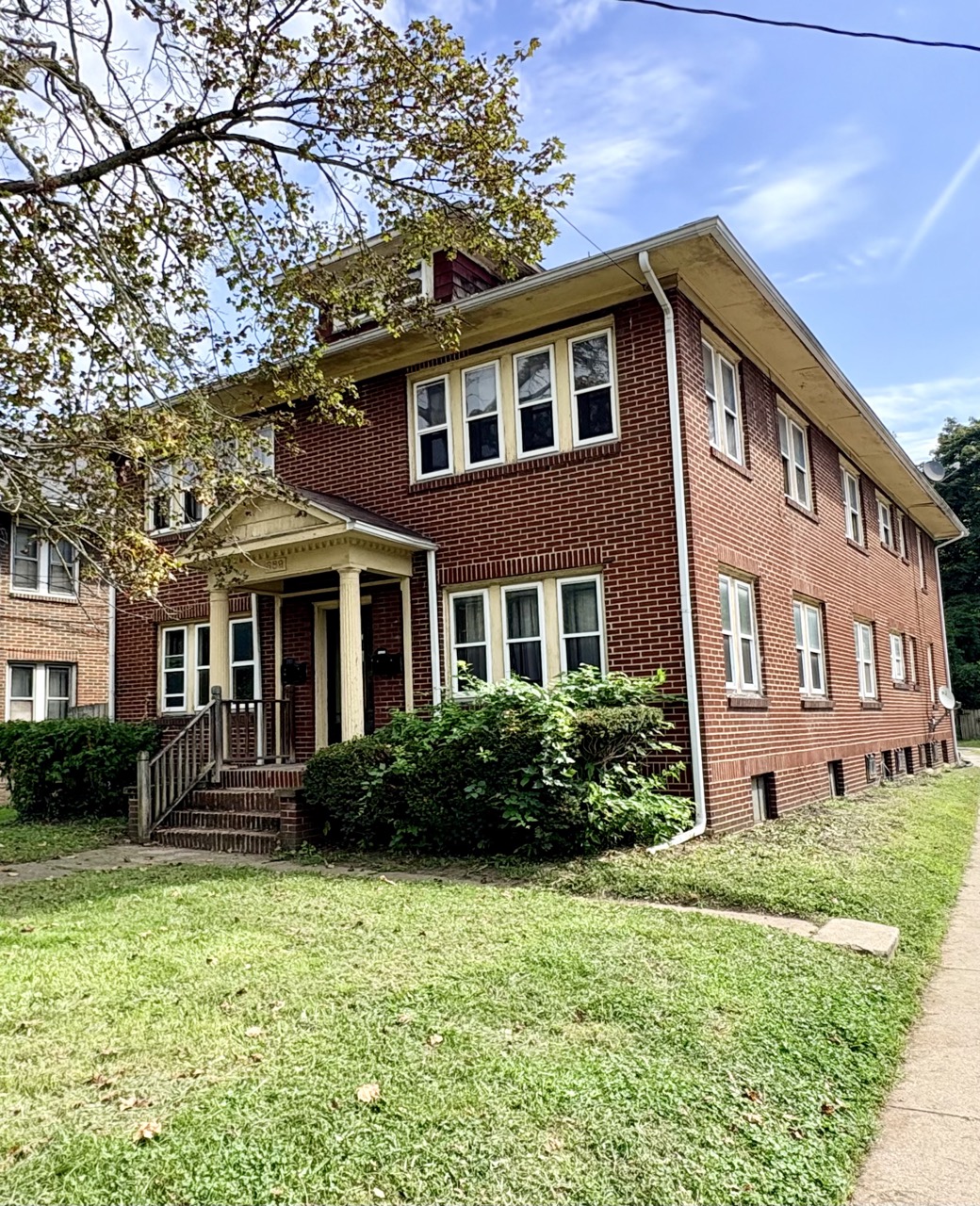 689 Schiller Avenue #3